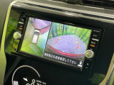 【アラウンドビューモニター】専用のカメラにより、上から見下ろしたような視点で360度クルマの周囲を確認することができます☆死角部分も確認しやすく、狭い場所での切り返しや駐車もスムーズに行えます。