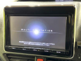【大画面ナビ】人気の大型9インチナビを装備。存在感のある大画面はインパクト大!ナビ利用時のマップ表示は見やすく、テレビやDVDは臨場感がアップ!いつものドライブがグッと楽しくなります♪