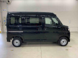 軽自動車、小型車を中心に常時300台展示車を御用意させて頂いております