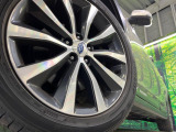 弊社では、全車『修復歴なし』のお車のみ取り扱っております。専任バイヤーによる厳選した仕入れの後、入庫後の車両チェックを行い、ネクステージが認定した高品質な中古車をご提供しております。