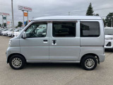 トヨタ車をメインに、人気のハイブリッド車はもちろん、軽自動車からコンパクトカー、ミニバン、SUVなど様々な車種をご用意しております!展示車価格は支払総額表示ですのでご安心ください!