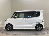 両側パワースライドドア付きだから、狭い駐車スペースなどでの 乗り降りラクラク!小さなお子さまのいるご家庭には嬉しい装備。