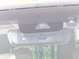 【トヨタセーフティセンス】走行中に前方の車両等を認識し、衝突しそうな時は警報とブレーキで衝突回避と被害軽減をアシスト。より安全にドライブをお楽しみいただけます。