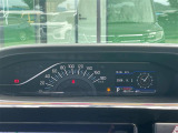 【スピードメーター】メーターがシンプルで見やすく運転しやすいですね。