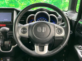 【純正革巻きステアリング】上質な革を使用することで、手にしっかり馴染みとても運転しやすいハンドルです♪