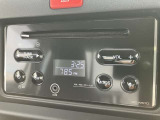 純正オーディオです!お気に入りの音楽をCD・ラジオでお楽しみ下さい!