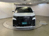 ヴェルファイア ハイブリッド 2.5 Z プレミア E-Four 4WD 