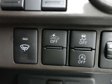 安全運転を支援する機能が付いてます。詳しくは店舗スタッフまでお尋ね下さい。