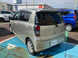 当店では、自社で仕入れした厳選車両を、多数展示しております。リーズナブルなお車を多数在庫しております。掘り出し物を探しにいらしてください。
