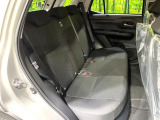 高品質なオリジナルフロアマットもオプションにてご用意しております。お好きなデザインやカラーをお車に合わせて選んでいただくことができます♪