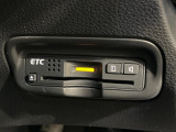 【ETC】高速道路の料金所をストレスなく通過!話題のスポットやサービスエリアに多い「スマートIC」利用時は必須のアイテムです。当店でセットアップを実施、ご納車当日からすぐにご利用いただけます!