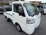 JUが認定する、中古自動車販売士の資格を取得しました。「お客様の立場で最適な一台をお届けする」という観点で、一定の基準をクリアしないと取得できない資格ですので、お気軽に安心して中古車選びをして頂けます。