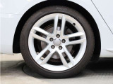 ■18インチアルミホイール ■quattro(フルタイム4輪駆動システム)
