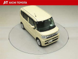両側パワースライドドア付きだから、狭い駐車スペースなどでの乗り降りラクラク♪小さなお子さまのいるご家庭には嬉しい装備です。