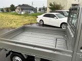 個性豊かなスタッフがお客様のご来店をお待ちしております。 女性の方、車に詳しくない方にも愛車選びをしっかりとサポート致します!!