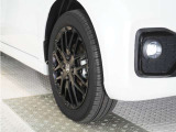 認定中古車では、厳しいHonda認定基準をクリアした厳選されたHonda認定中古車のみ、取り扱っております。「ご購入前の安心」「納車後の信頼」を車両と一緒に提供しております。
