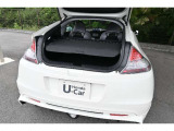 トノカバーで荷室も見えない