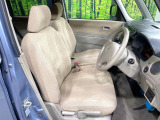 運転席シート廻りは使用感も少なく、良好な状態となっています。丁寧に使われていたことがよくわかりますね。
