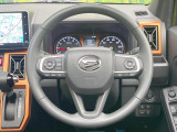 【純正革巻きステアリング】上質な革を使用することで、手にしっかり馴染みとても運転しやすいハンドルです♪
