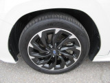 サビに強い純正アルミホイール。デザインも車体とベストマッチ。
