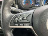 ステアリングスイッチです。ナビのオーディオコントロールが手元で行えます