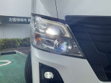 LEDヘッドランプ・フォグランプで夜間走行も安心です!!