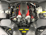 マセラティの100年の歴史が詰まった、3リッターV8ツインターボエンジン 590馬力(カタログ値)。是非店頭でその走りやエギゾーストを、肌で、耳でご体感ください。