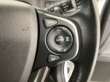 【アダプティブ・クルーズ・コントロール】予め設定した車速内でクルマが自動的に加減速。 前走車との適切な車間距離を維持しながら追従走行し、高速道路でのドライバーの疲労を軽減してくれる嬉しい機能付♪