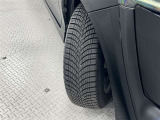 タイヤサイズは185/60R15!残り溝は6ミリ程度です!