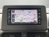 日産純正ナビMJ119D-W装着。ナビがあれば知らない土地での運転も安心ですね♪