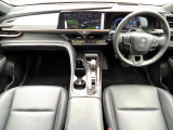 クラウンスポーツ 2.5 Z E-Four 4WD 