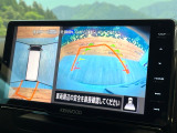【アラウンドビューモニター】専用のカメラにより、上から見下ろしたような視点で360度クルマの周囲を確認することができます☆死角部分も確認しやすく、狭い場所での切り返しや駐車もスムーズに行えます。