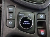 ドライブモードセレクト機能は、運転シーンに応じて最適な走行モードを選択できる便利な機能です