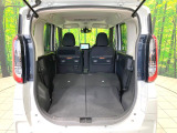 普段のお買い物や通勤、送迎等に十分な荷室スペースを確保しております。セカンドシートを倒すと、大きな荷物の積載も可能です♪