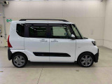 軽自動車、小型車を中心に常時300台展示車を御用意させて頂いております