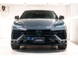 Style Package in High Gloss Black with Front Plastic Splitter