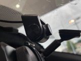 【ドライブレコーダー】ドライブレコーダー装備!走行中はもちろん、あおり運転や事故に遭遇した際、映像で記録し、万一のリスクに備えます。※記録用SDカードはお客様ご自身でご準備いただく必要があります。