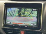 【バックカメラ】駐車時に後方がリアルタイム映像で確認できます。大型商業施設や立体駐車場での駐車時や、夜間のバック時に大活躍!運転スキルに関わらず、今や必須となった装備のひとつです!
