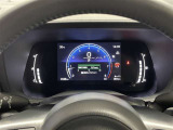 見やすいメーターレイアウトで運転をサポート!