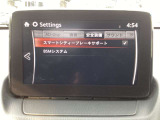 低速走行時の衝突被害軽減を支援するスマート・シティ・ブレーキ・サポートや、斜め後方の車両を検知するBSM機能を備えています。市街地走行や車線変更時の運転を補助し、日常の安心感向上に貢献します。