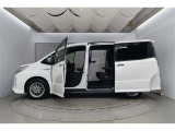 ノア 1.8 ハイブリッド Si W×B II 