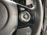 クルーズコントロールを装備しています。高速道路などで一定の速度で走ってくれるので運転が楽ですよ!速度を設定できますので、スピードの出しすぎにも注意できます。