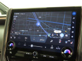 メーカー装着の14インチディスプレイオーディオを装備しております。