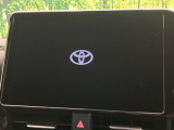 【10.5インチ ディスプレイオーディオ】大画面のディスプレイはAppleCarPlayやAndroidAutoが利用可能。大きな画面でスマホナビアプリ等が利用いただけます♪