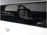 バックカメラが付いているので後方確認が非常にしやすいです。今や運転初心者も熟練者も必須装備!ついていて損はないですね♪