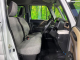 運転席シート廻りは使用感も少なく、良好な状態となっています。丁寧に使われていたことがよくわかりますね。