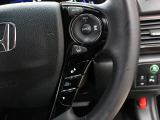 【アダプティブクルーズコントロール】設定した車速内でクルマが自動的に加減速。 前走車との適切な車間距離を維持しながら追従走行し、 ドライバーの運転負荷を軽減します!