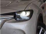 【LEDヘッドライト】省電力で長寿命の明るく運転しやすいLEDヘッドランプです。明るく照らすので暗い夜道からお客様を守ってくれます。お近くの広島マツダまでお越しください。