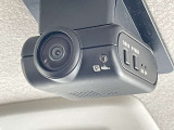 ドライブレコーダー装備です!もしもの時やあおり運転など、映像記録は証拠になるのであると安心ですね!