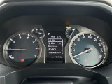 【スピードメーター】メーターがシンプルで見やすく運転しやすいですね。